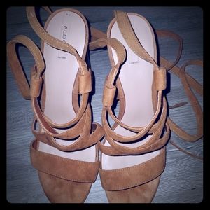 Aldo suede heels